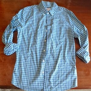 NWT Slim fit, button-down dress shirt XS, GAP. A4.